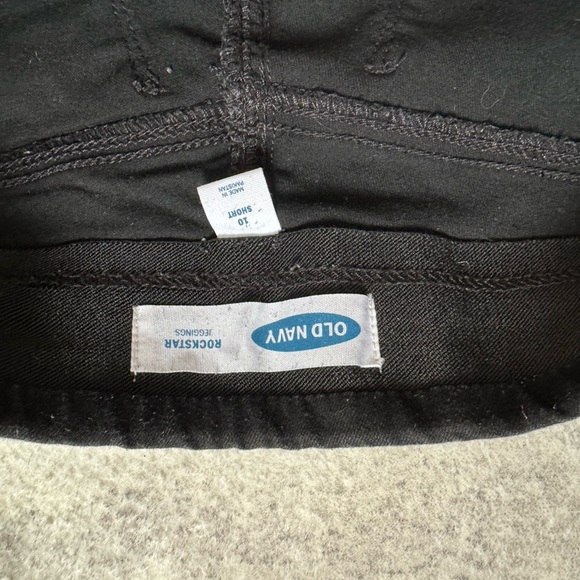 Old Navy Rockstar Jeggings - Picture 5 of 7